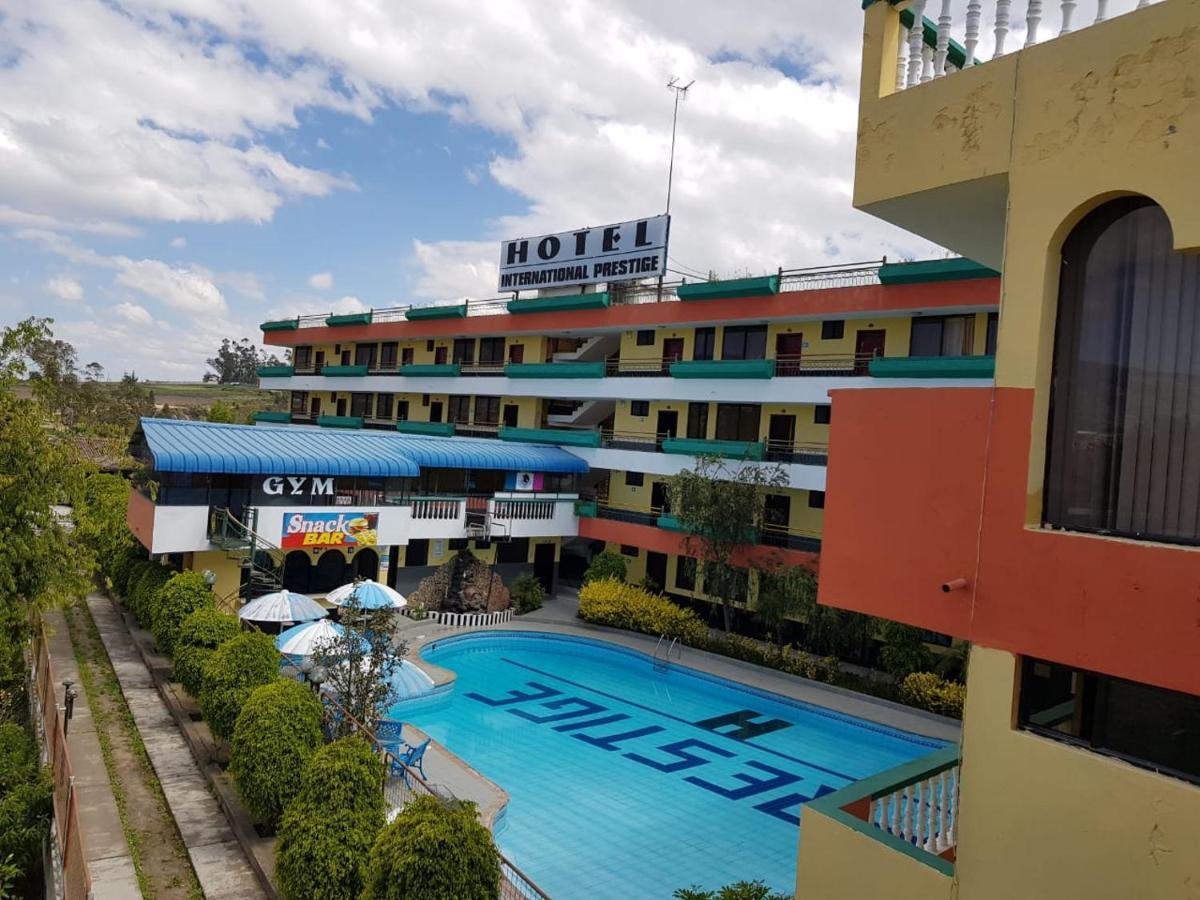 Hotel International Prestige Амбато Екстериор снимка